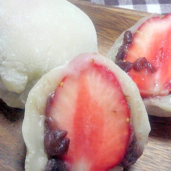 白玉粉とフレッシュ苺で簡単Bigいちご大福